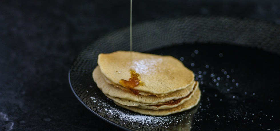 Maple syrup golden syrup pancakes